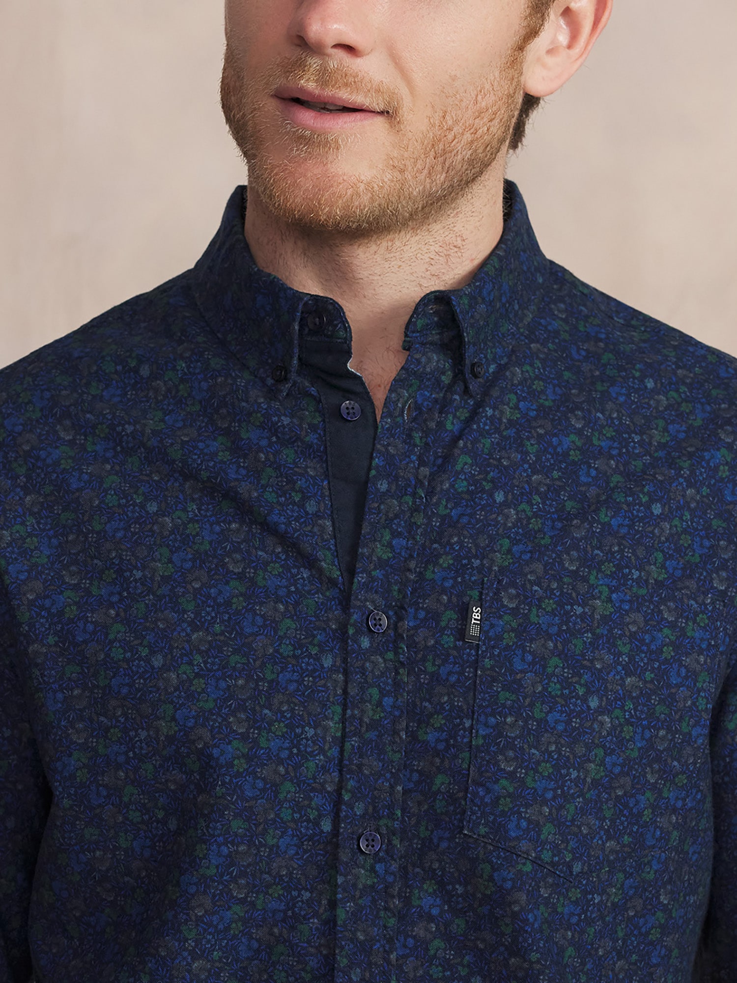 Zoom chemise manches longues bleu JANAVCHE