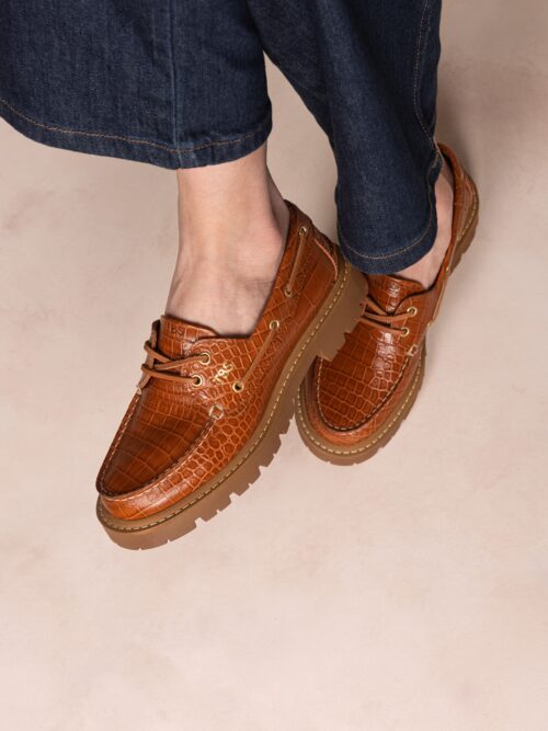 Chaussure bateau en cuir LAZARIA