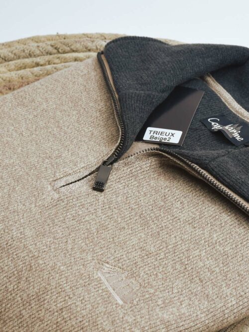 Sweat trieux beige cap marine